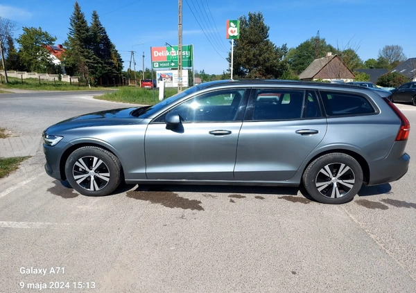 Volvo V60 cena 58000 przebieg: 213000, rok produkcji 2019 z Gryfino małe 232